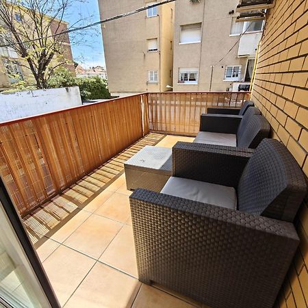 Apartamento Playa Con Piscina Parking Y 2 Habitac كاستيلديفيلس المظهر الخارجي الصورة